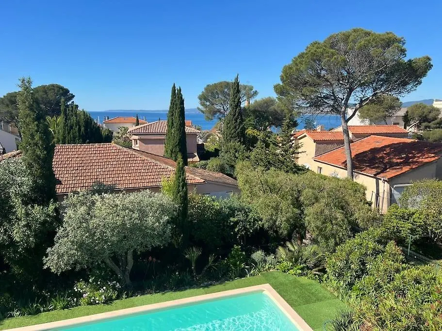 Villa Saint Raphael 0*, Saint-Raphael (Var) France